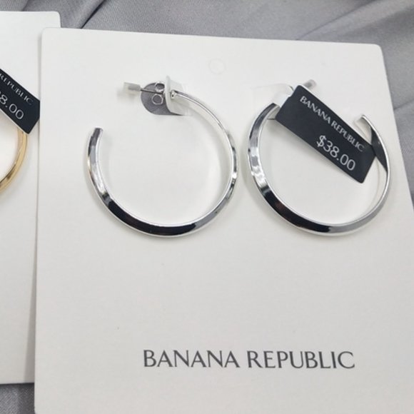 Banana Republic Hoop Earrings Silver - Picture 1 of 2